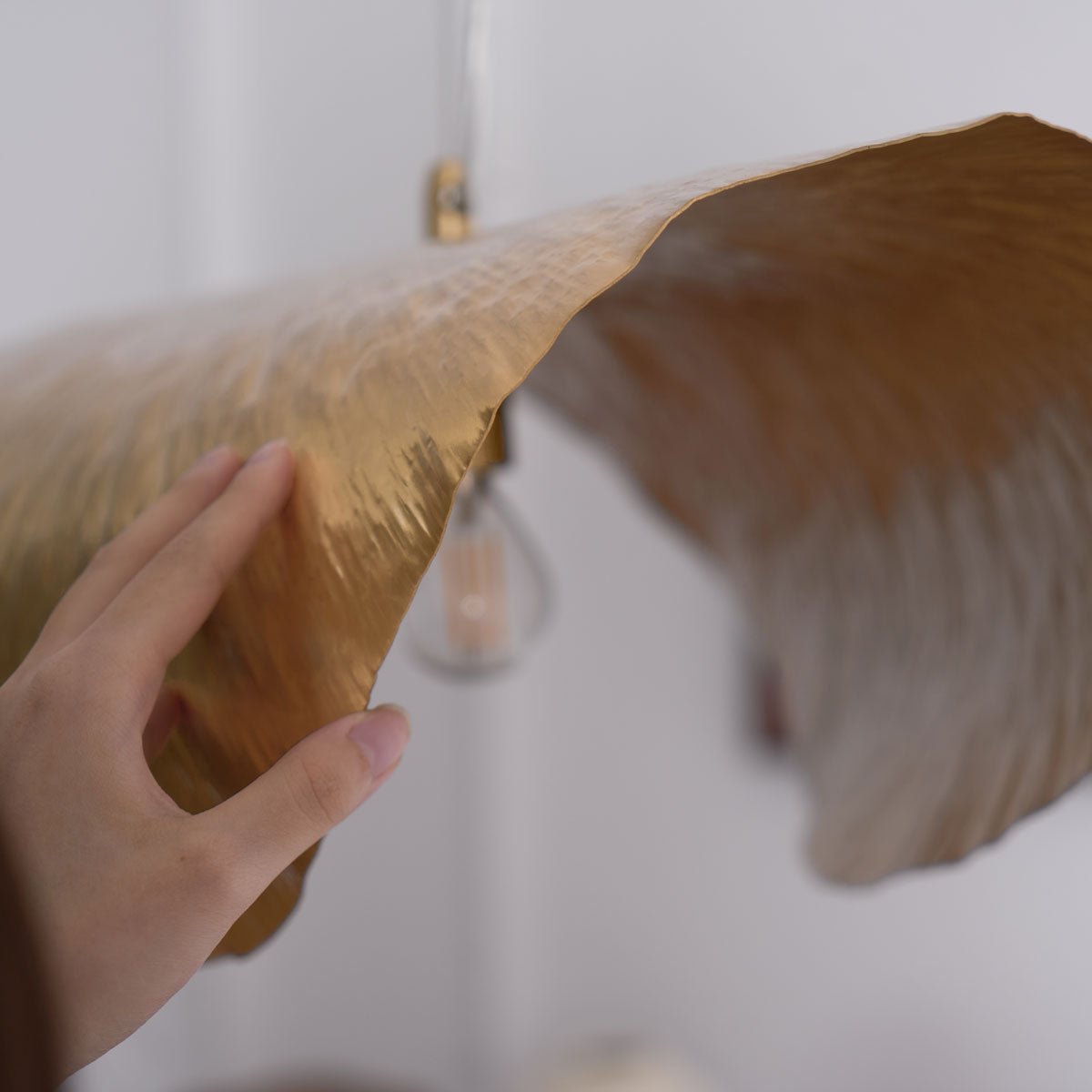 Lampada a sospensione martellata