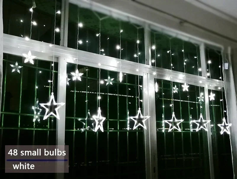 Illuminazione Natalizia a LED a Tenda con Stelle – Luce Bianca Calda