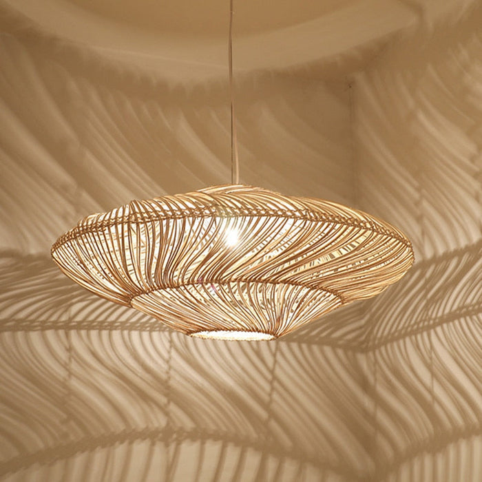 Lampada a sospensione in rattan vintage