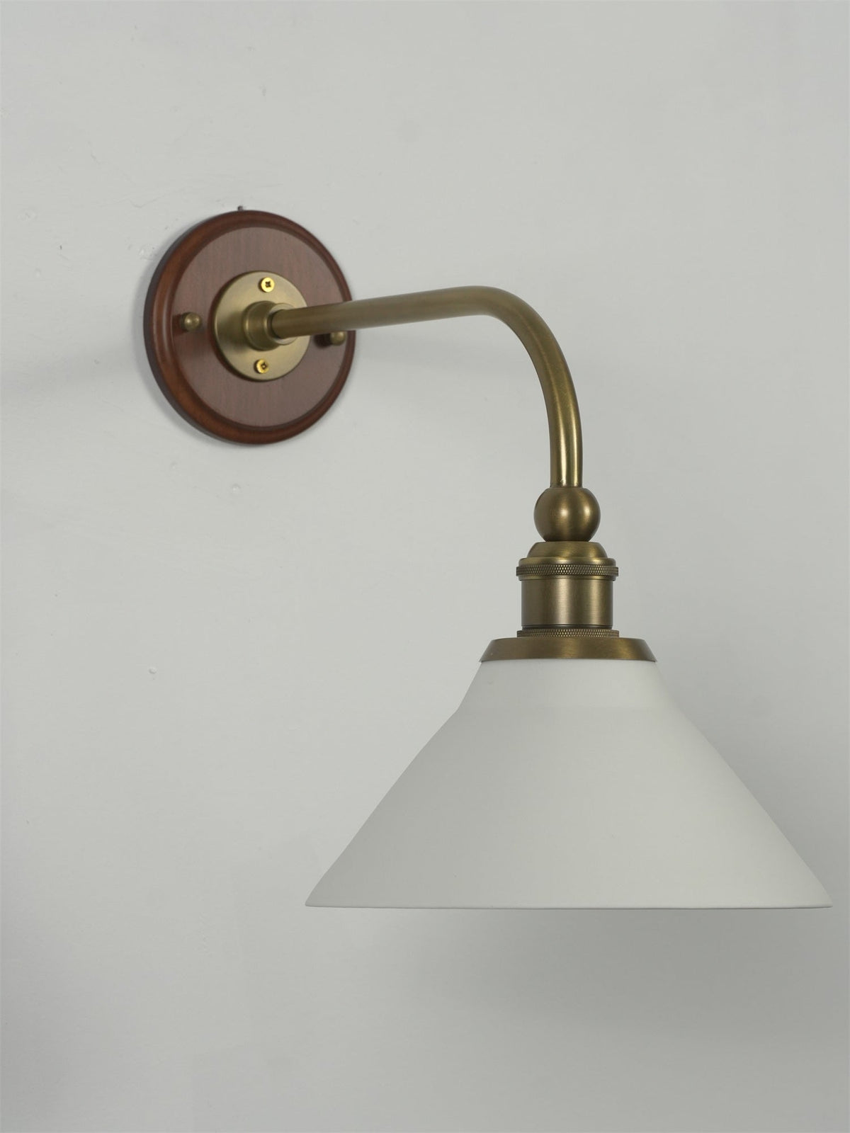 Lampada da Parete Ereditaria in Ceramica