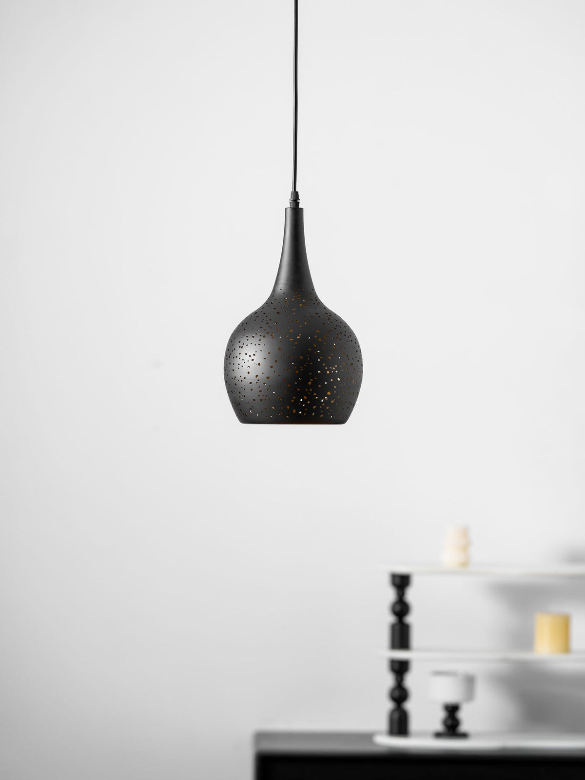 Lampada a sospensione industriale vuota