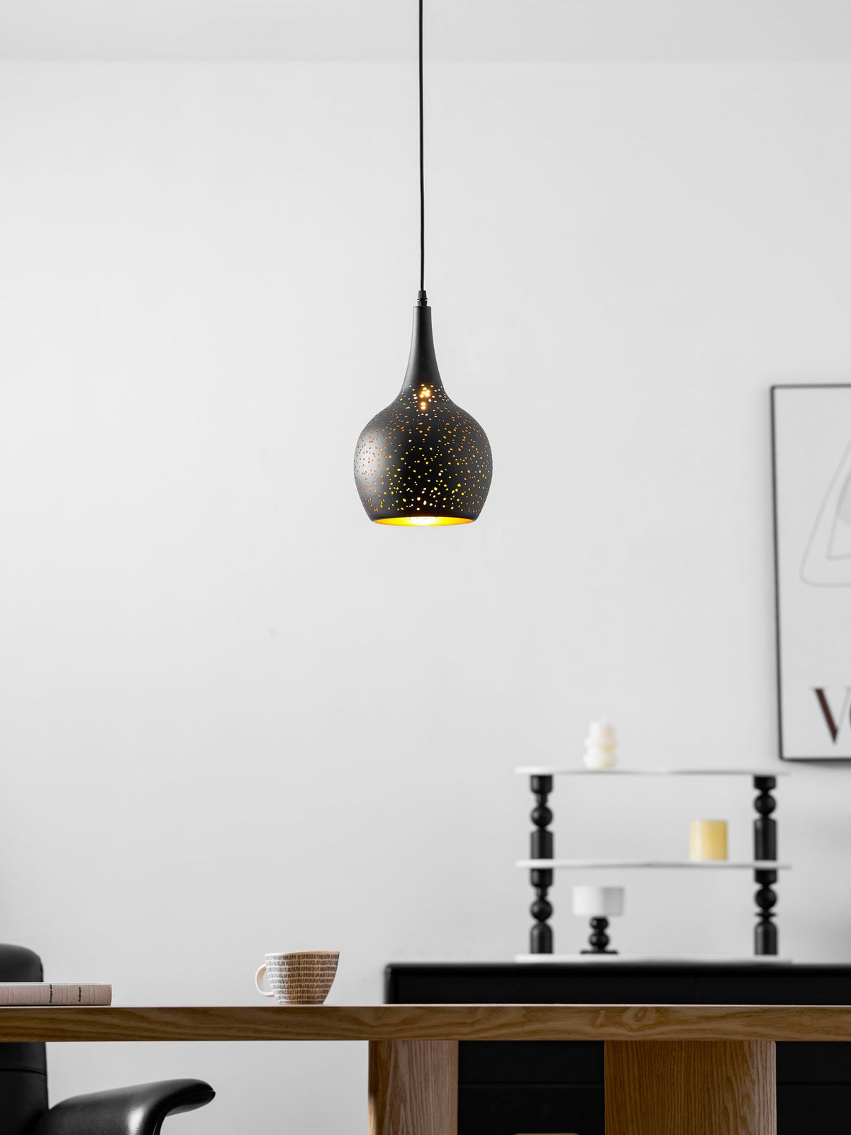 Lampada a sospensione industriale vuota