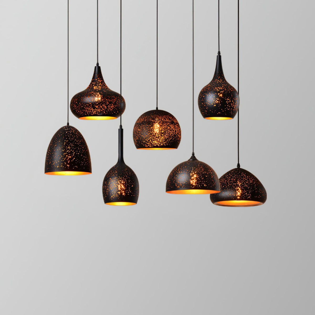 Lampada a sospensione industriale vuota