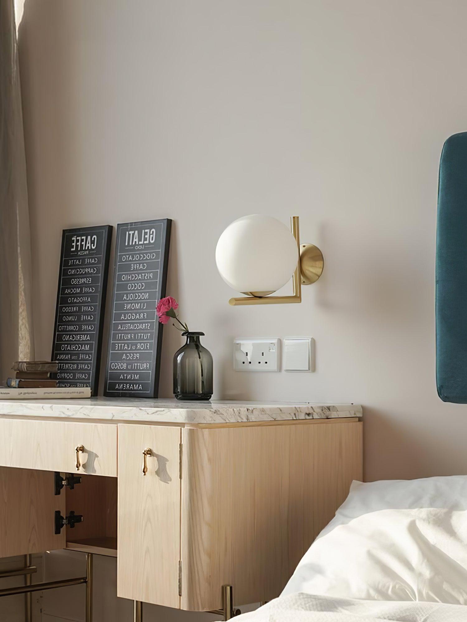 Joanna Applique Vetro Soffiato Moderna Minimalista Opale
