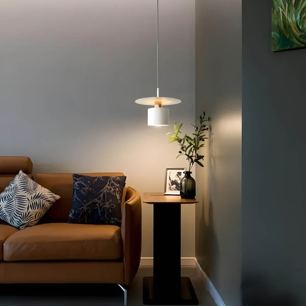 Moderna ed Elegante Lampada a Sospensione Jet