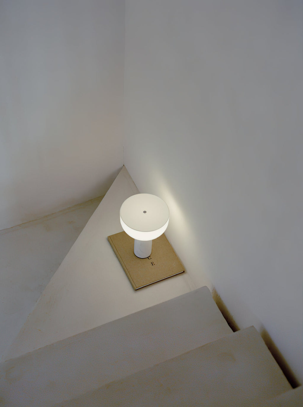 Lampada da Tavolo Kizu (batteria integrata)
