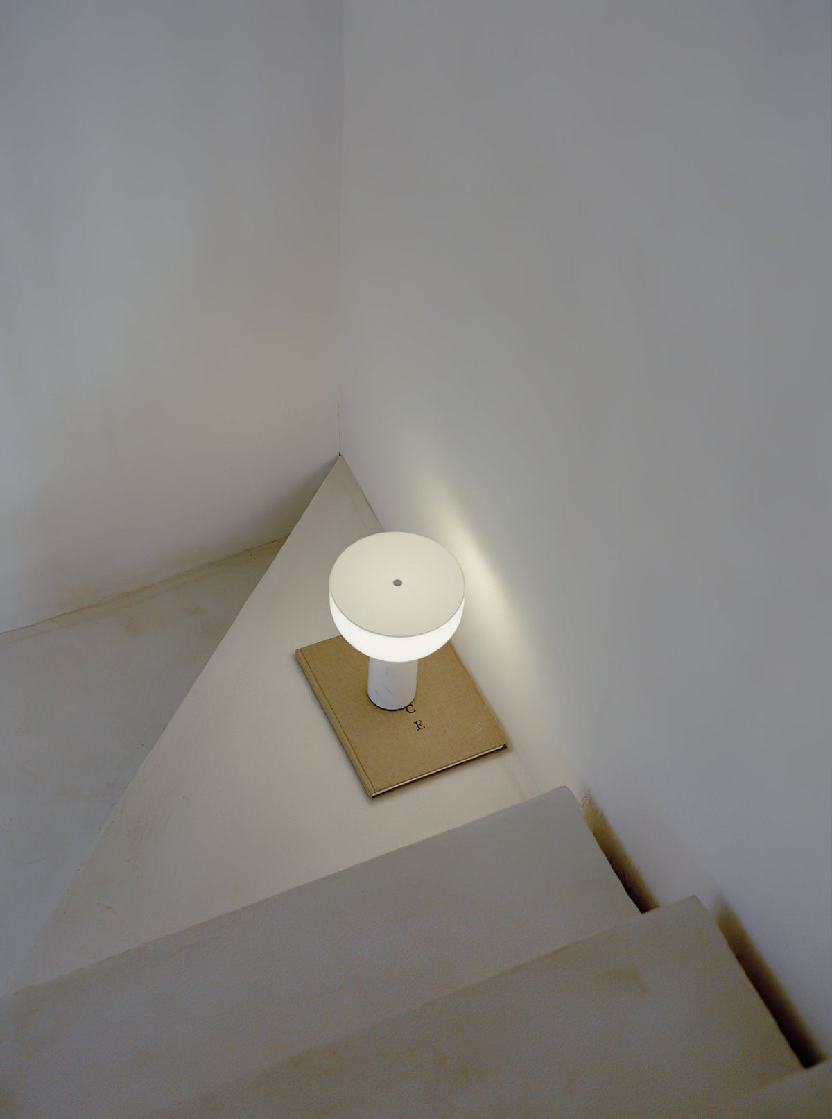 Lampada da Tavolo Kizu (batteria integrata)