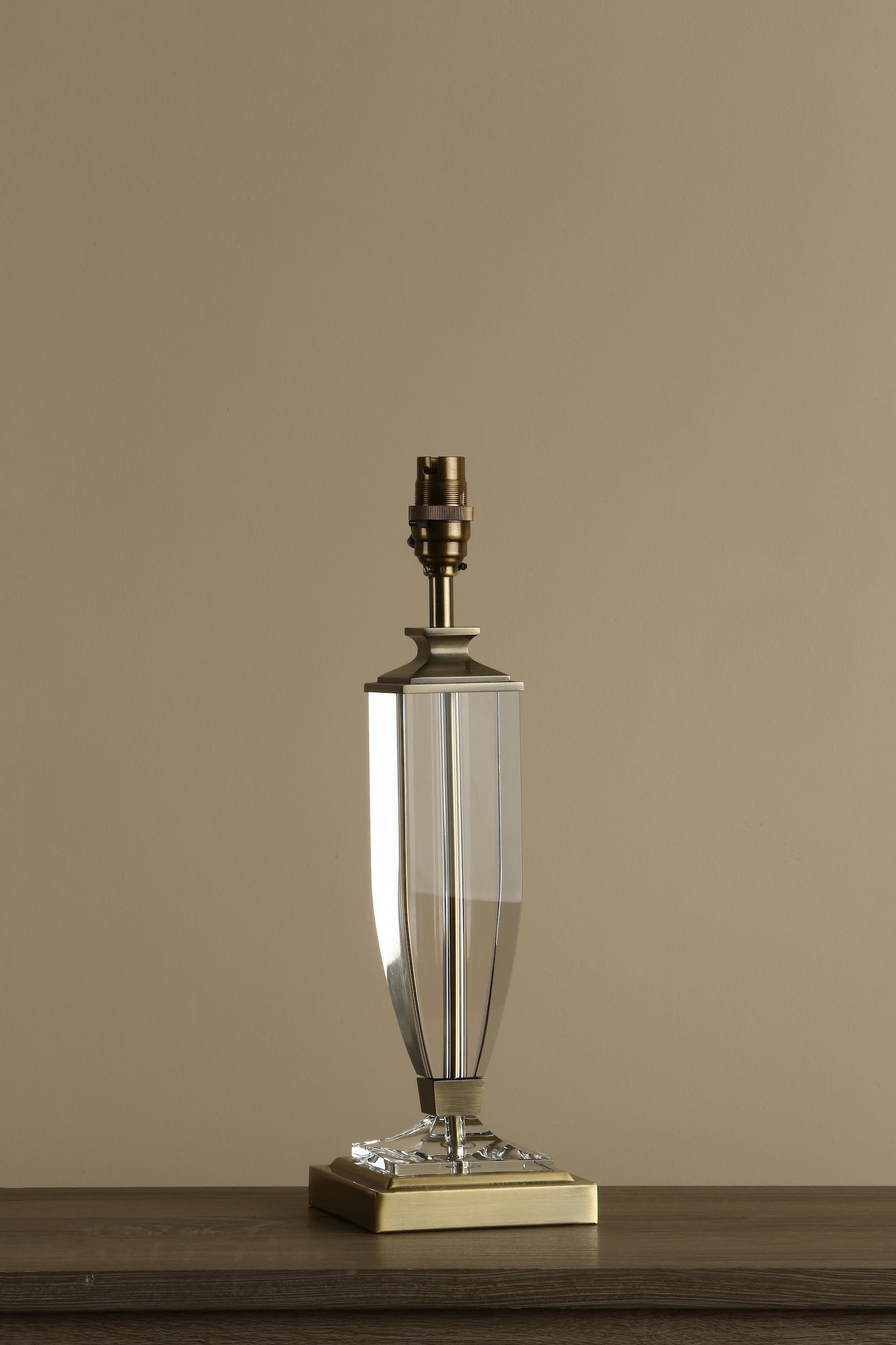 Lampada da Tavolo Media Laura Ashley Carson Ottone Antico & Cristallo
