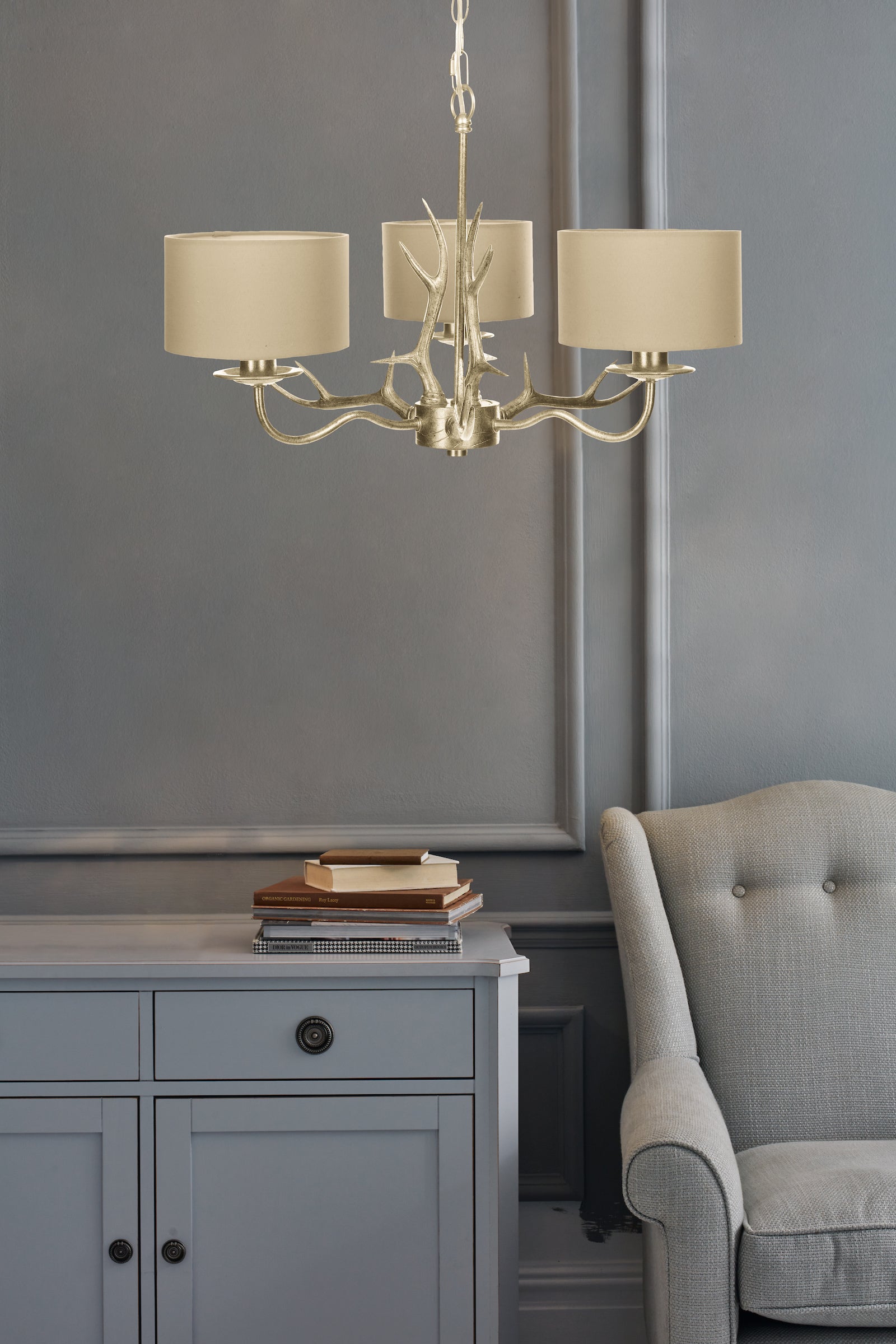 Lampadario a 3 luci Laura Ashley Mulroy Antler Champagne con Paralumi