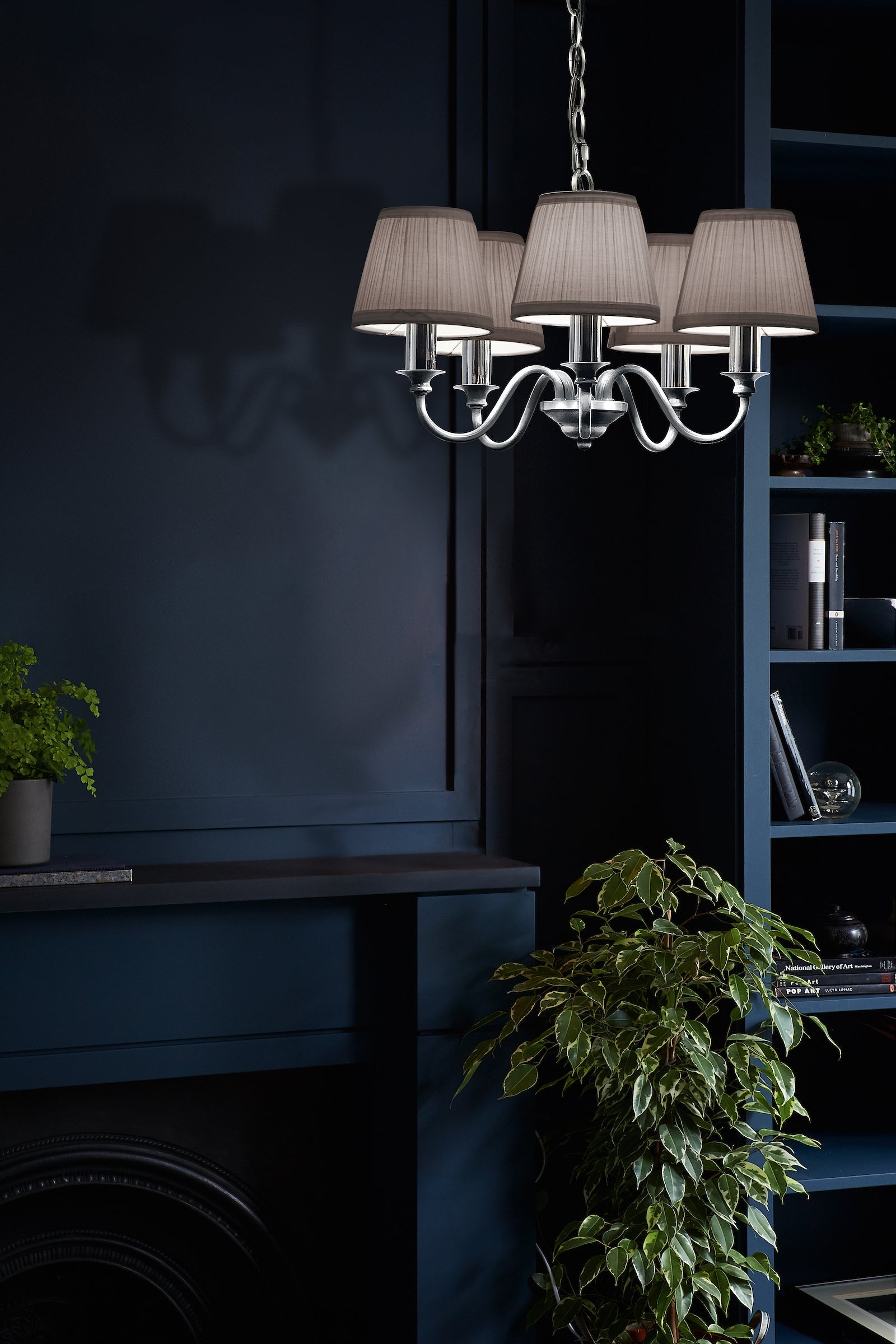 Laura Ashley Ellis Lampadario a 5 Luci Cromo Lucido con Paralumi Grigi