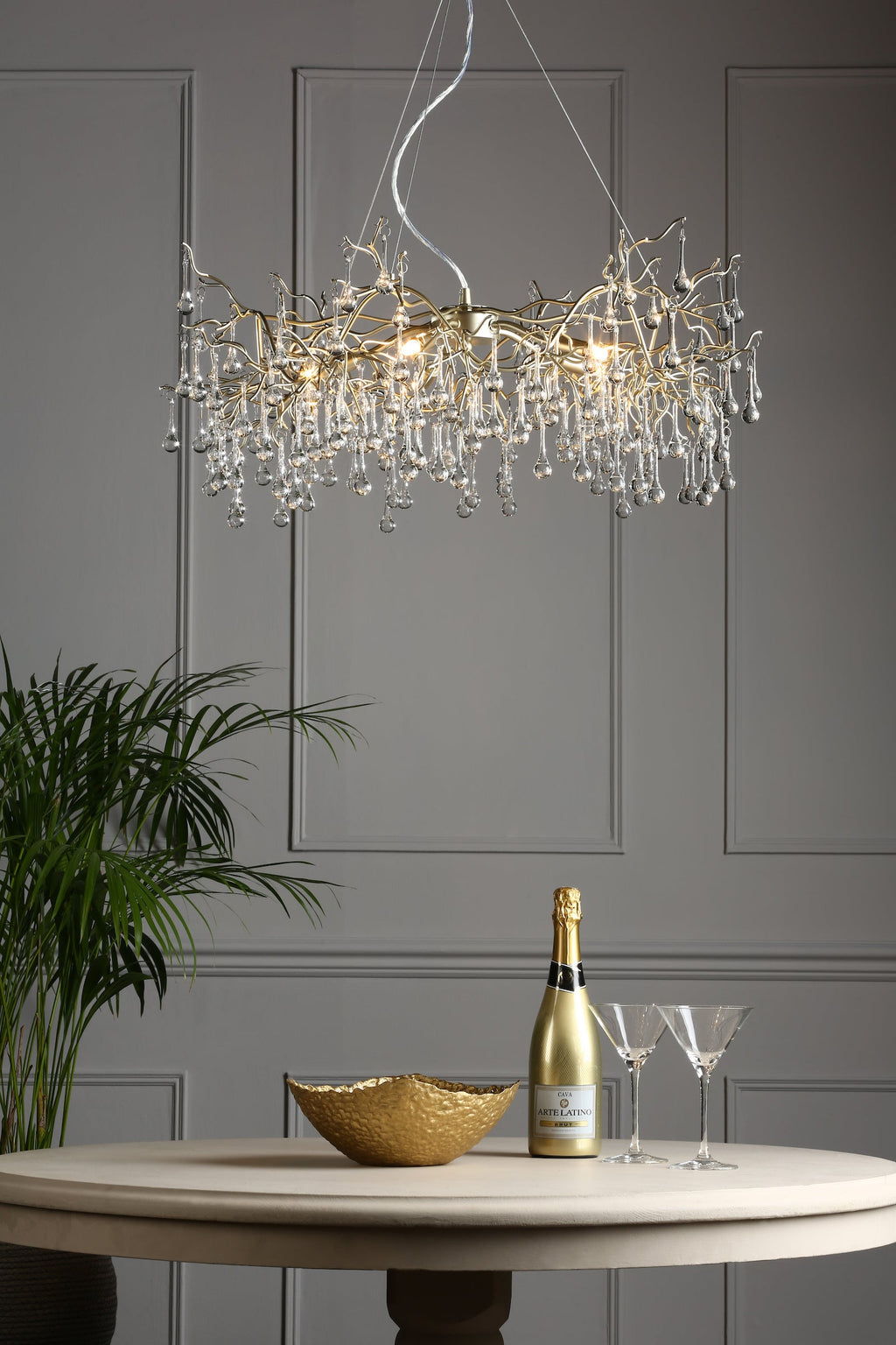 Lampadario a 5 luci Laura Ashley Willow in Champagne Satinato con Gocce di Cristallo