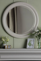 Specchio Laura Ashley Tate in Legno Avorio Invecchiato 60cm