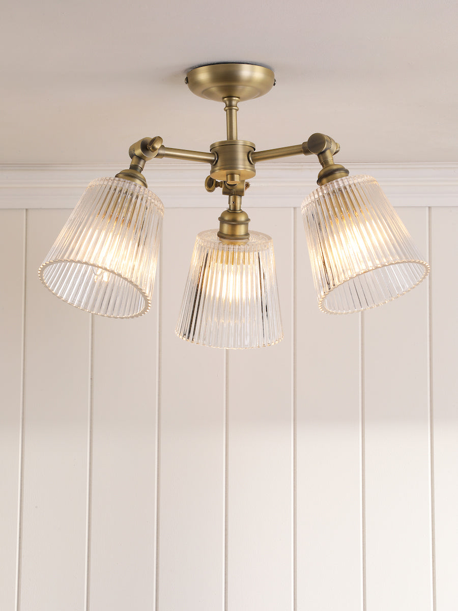Laura Ashley Callaghan 3 Luci Semi-Flush Ottone Antico Matt e Vetro Rigato