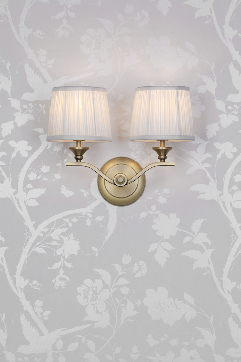 Applique Laura Ashley Hemsley 2 Luci Ottone Anticato Opaco Con Paralume