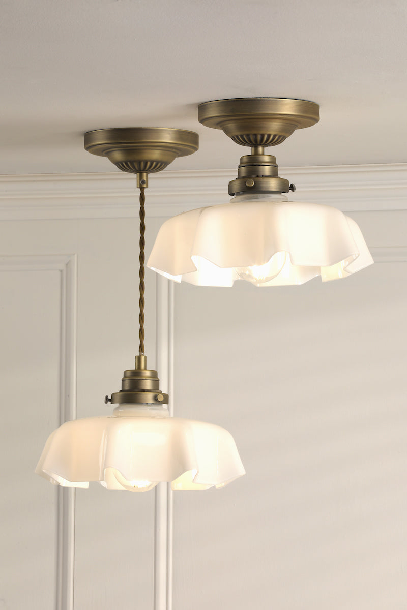 Laura Ashley Banham Semi-Flush Ottone Anticato Matt e Vetro Bianco