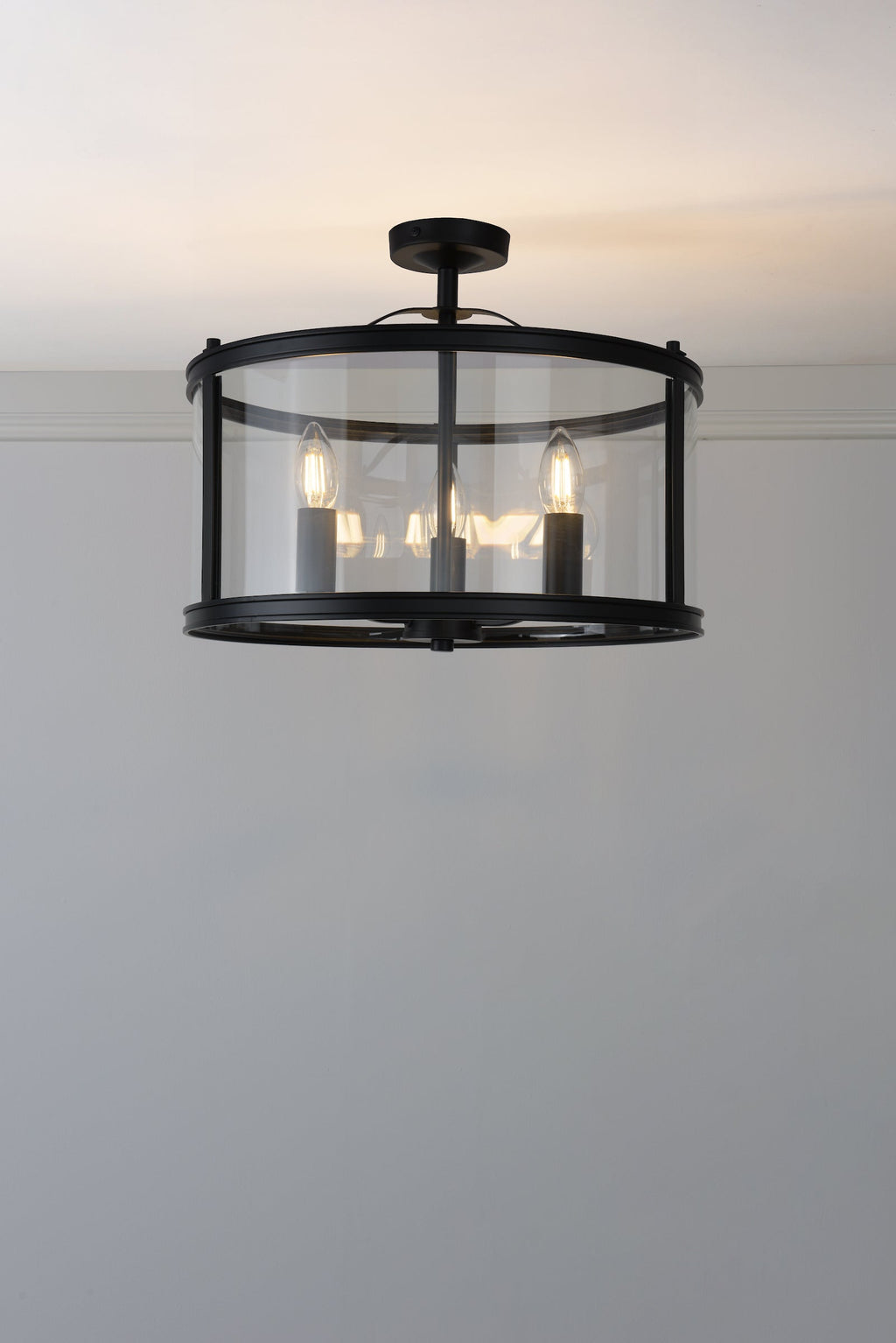 Laura Ashley Harrington 3 Luci Semi-Flush Nero Opaco e Vetro