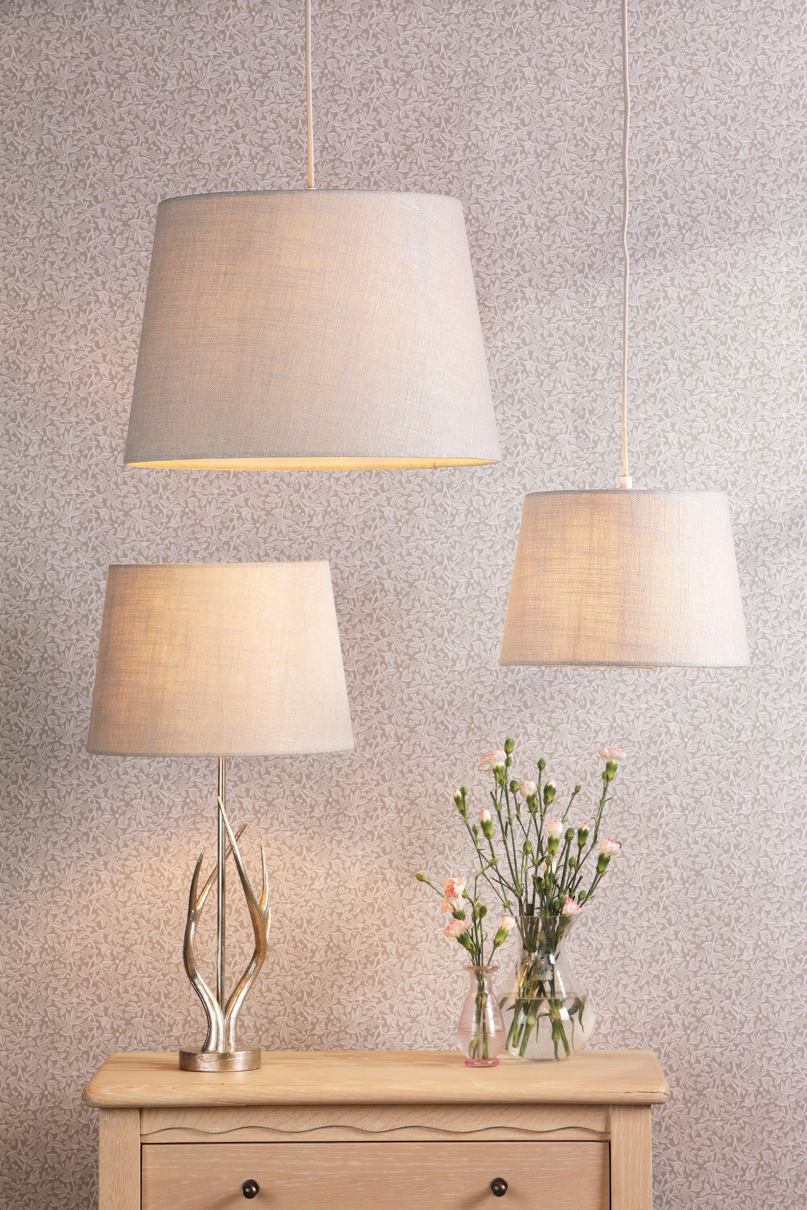 Base della lampada da tavolo Laura Ashley Mulroy Champagne con corna