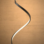Lampada da Terra LED Scultorea – Lampada di Design a Spirale Moderna