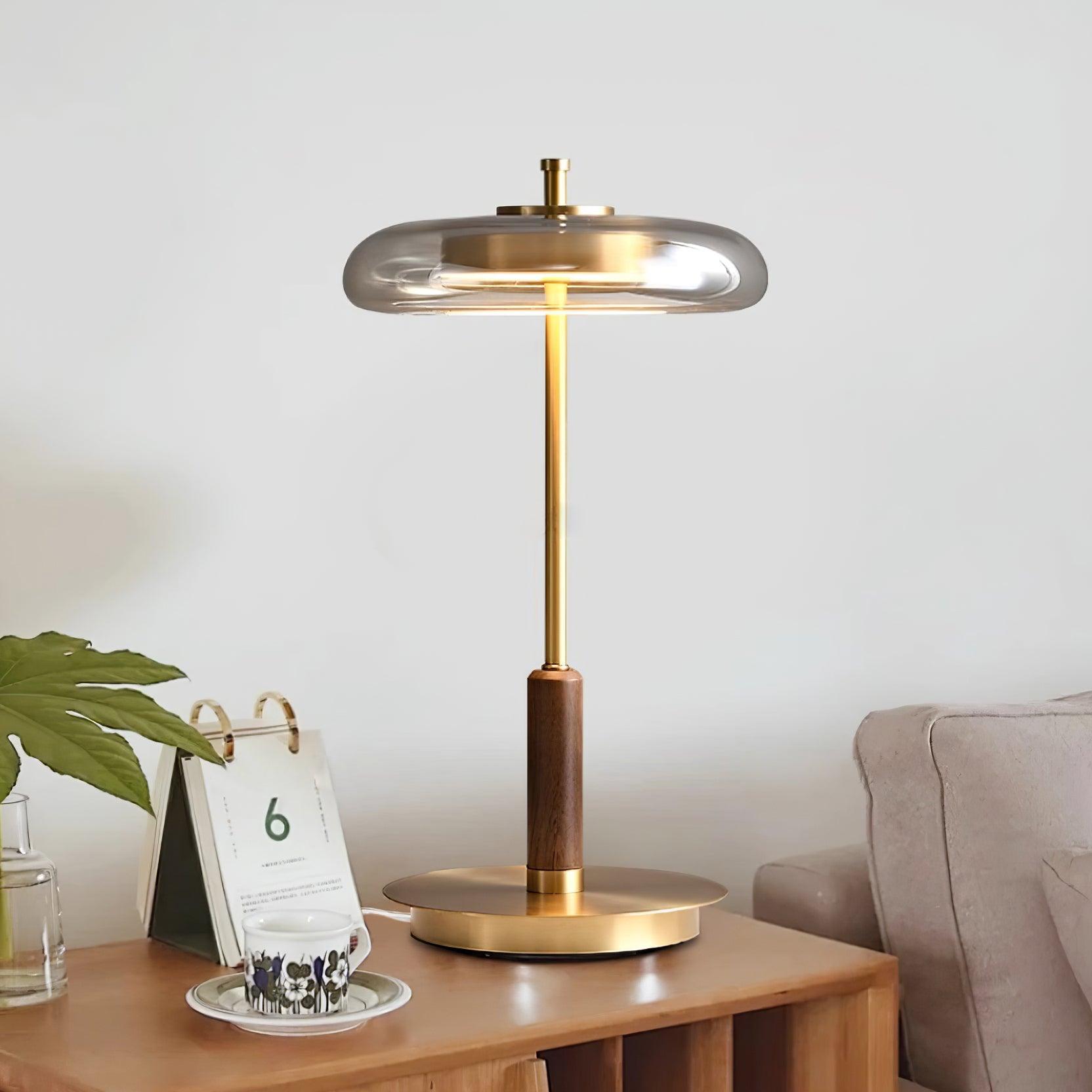 Lampada da tavolo Landero – Vetro, Legno, Metallo – Luce Calda – Ø 22 cm – Design Moderno per Atmosfere Eleganti