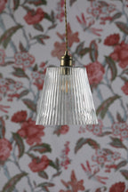 Laura Ashley Callaghan Grande Pendant in Ottone Antico e Vetro Rigato