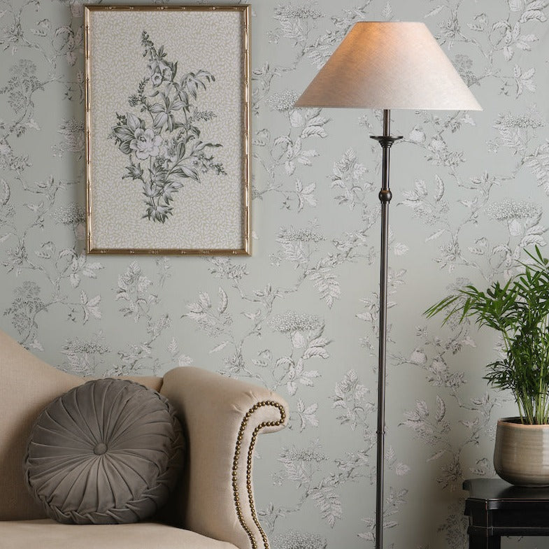 Lampada da terra Laura Ashley Ludchurch nera con paralume in lino