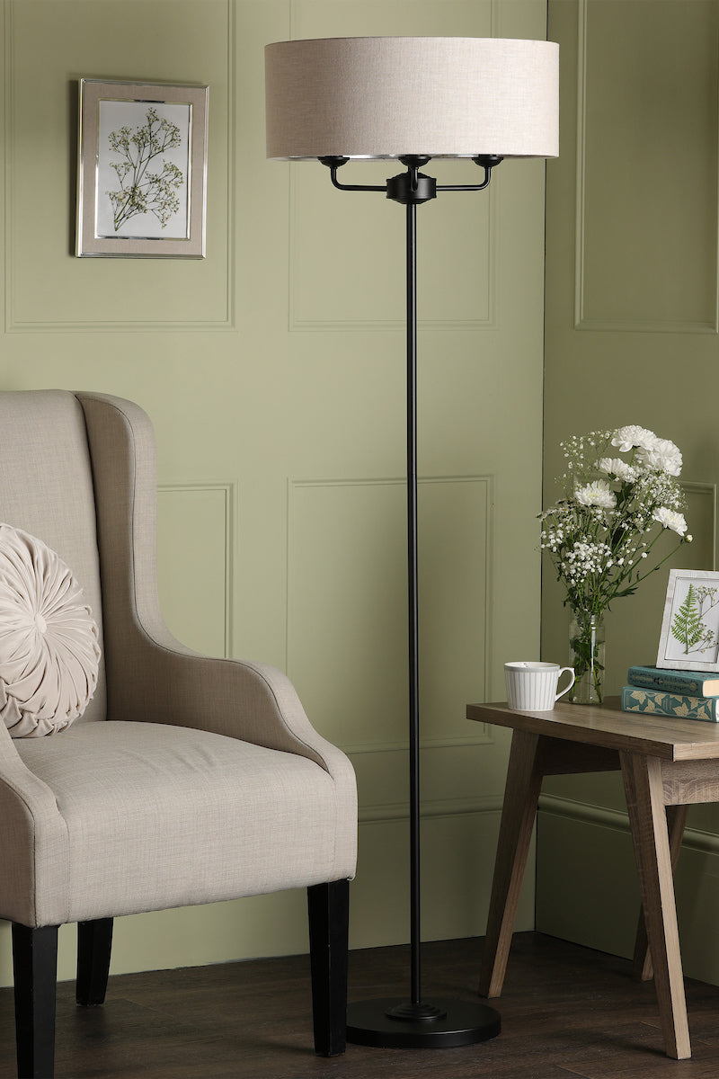 Lampada da Terra Laura Ashley Sorrento Nero Opaco con Paralume Naturale