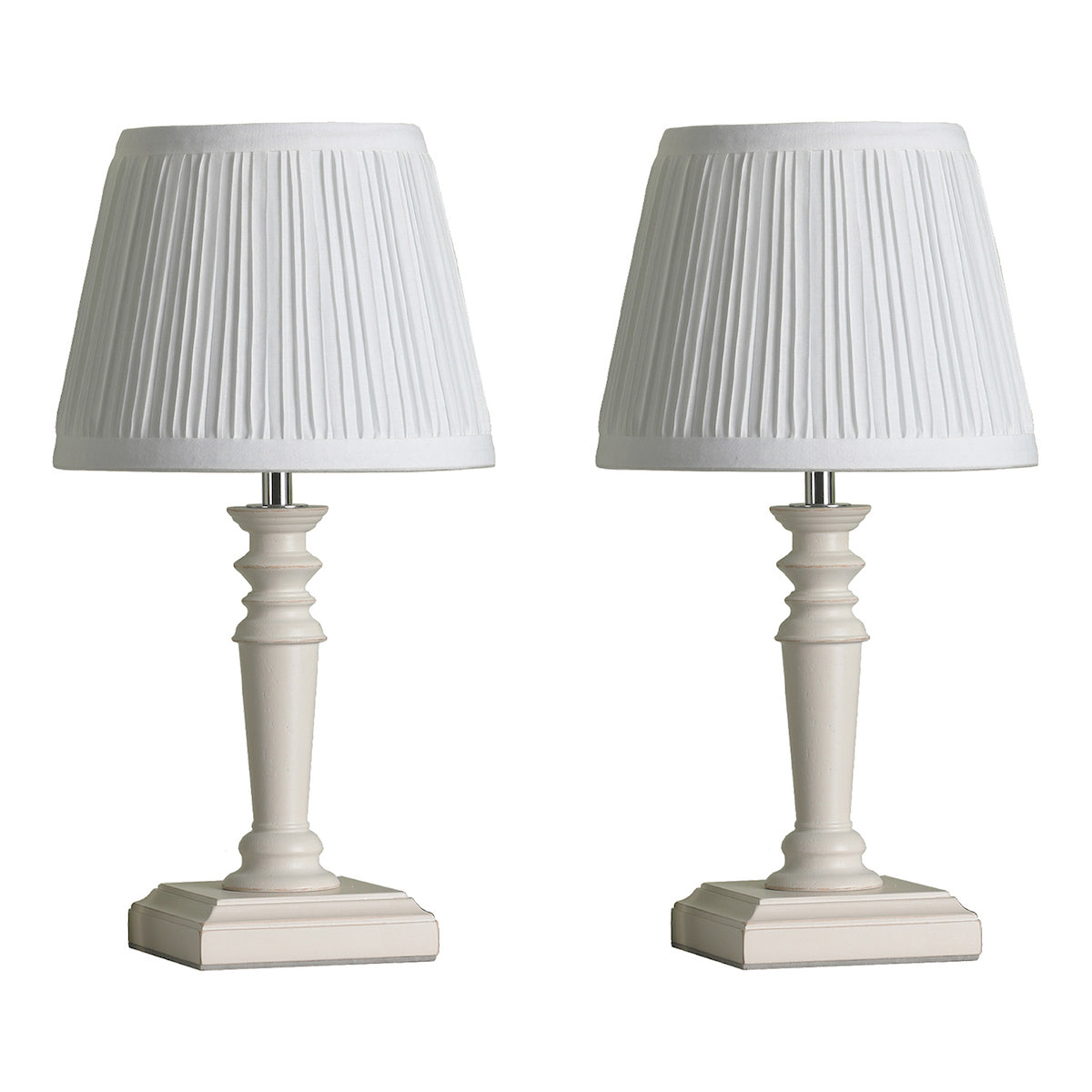 Lampade da tavolo Laura Ashley Tate in confezione doppia in legno invecchiato con paralume