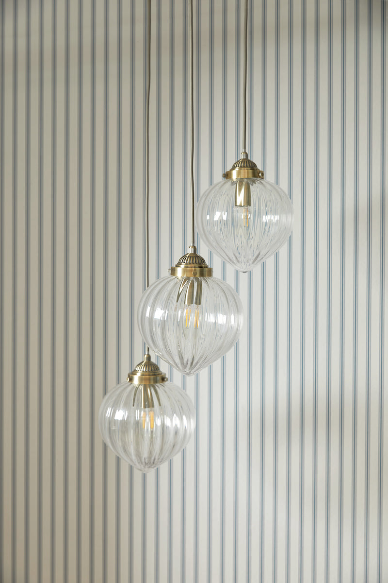 Laura Ashley Whitham Lampadario a Cluster con 3 Luci in Ottone Antico
