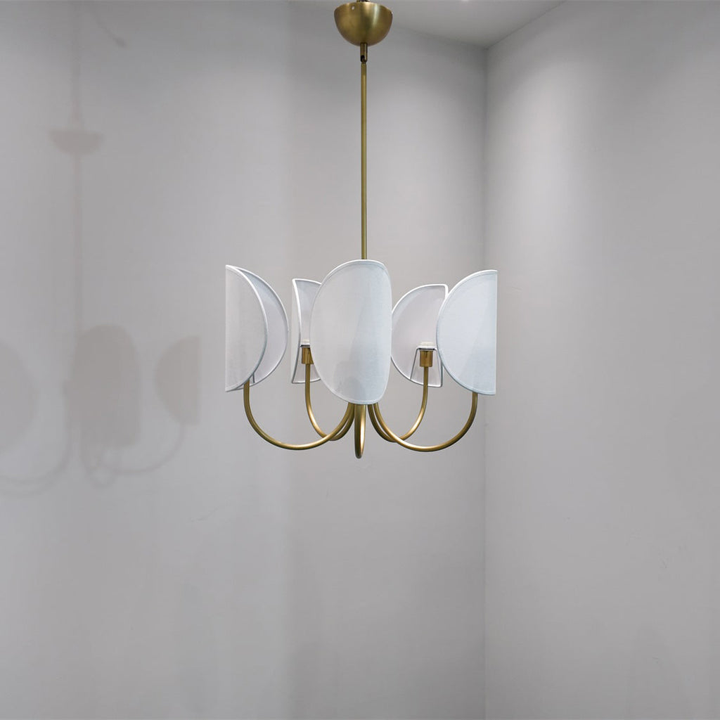 Lampadario in Ottone a Foglia