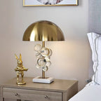 Lampada da Tavolo Lelobo – Marmo & Vetro – Oro – Scultorea – Illuminazione Elegante per la Tua Casa