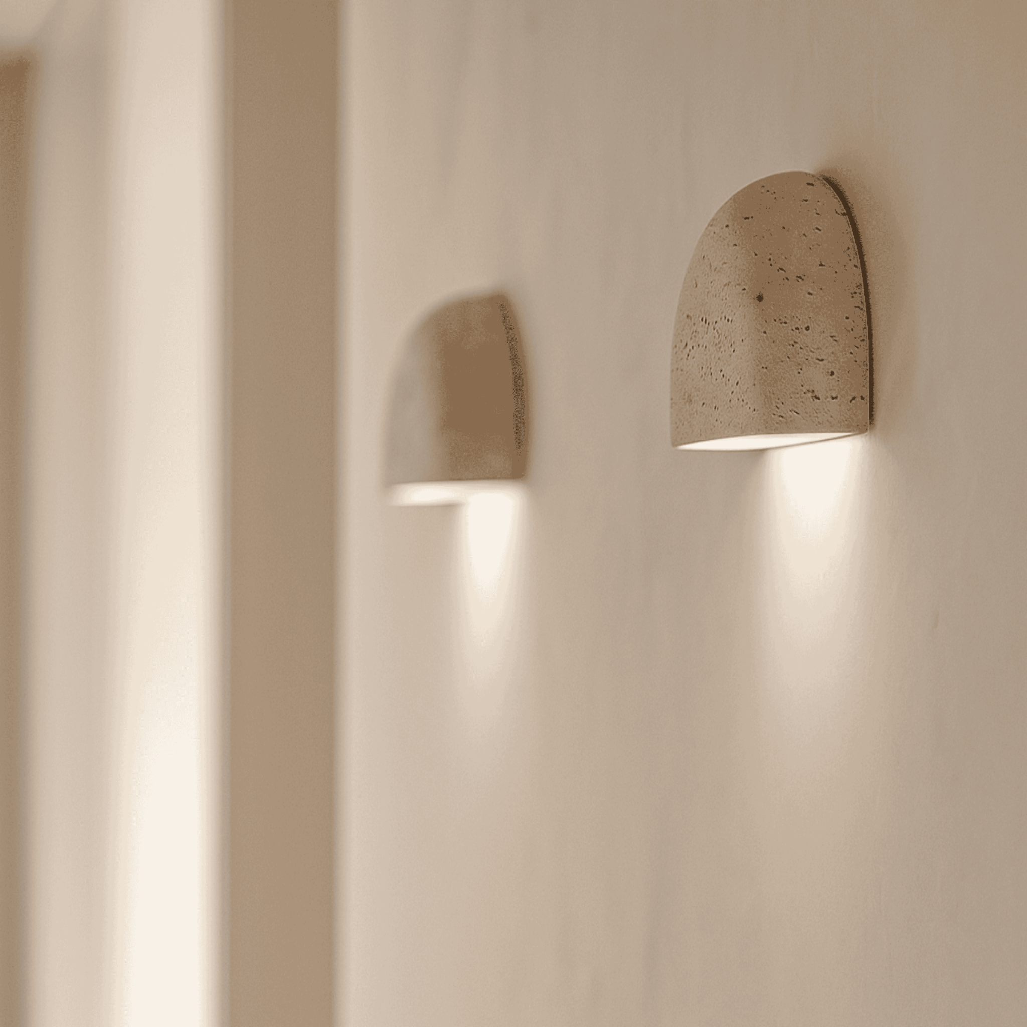 Applique in Pietra Wabi Sabi con Illuminazione Ambientale Soffusa