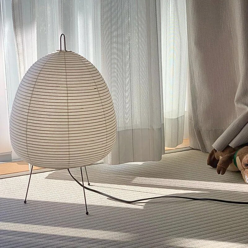 Lampada da tavolo in carta giapponese
