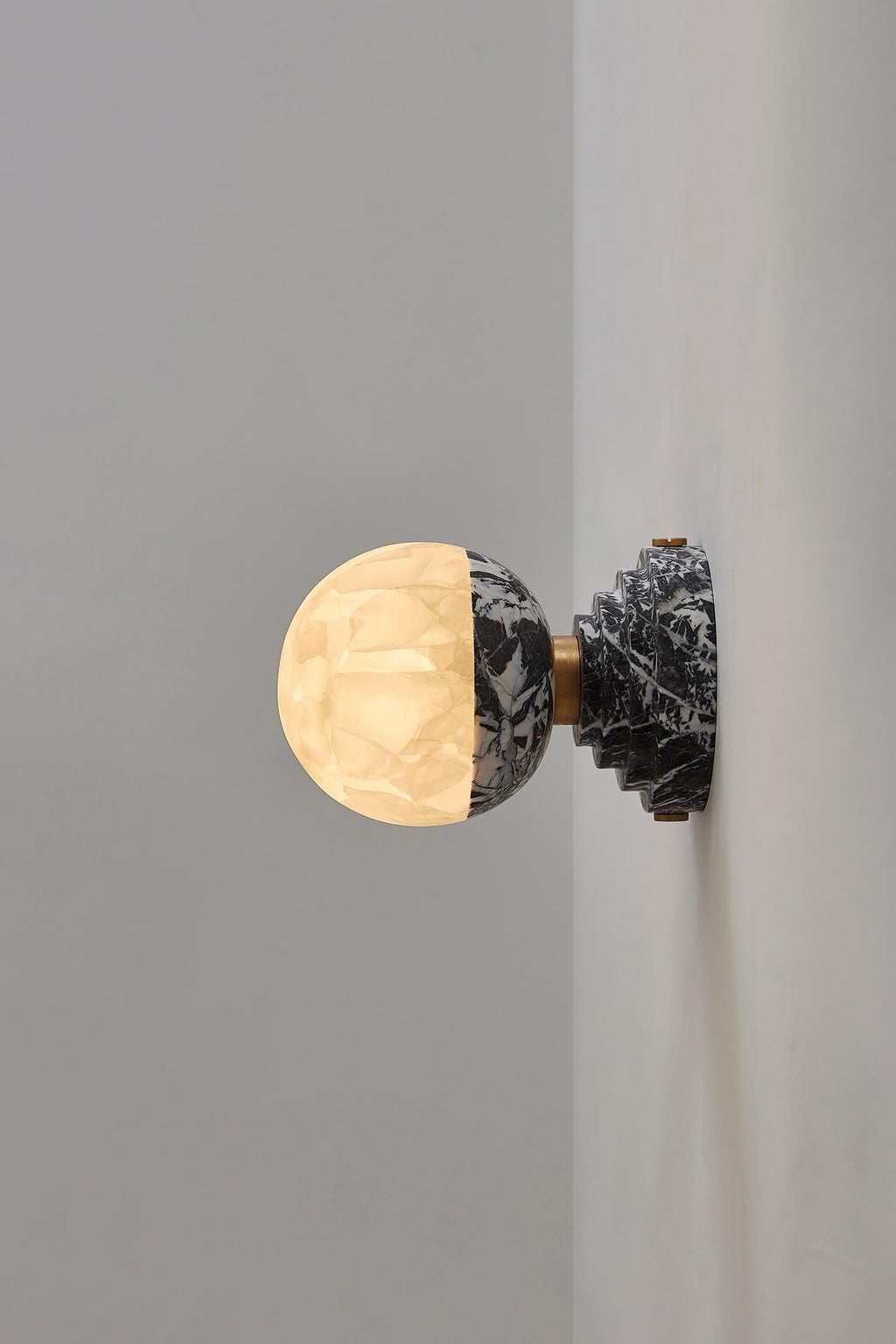 Lampada da Parete in Marmo Lunare