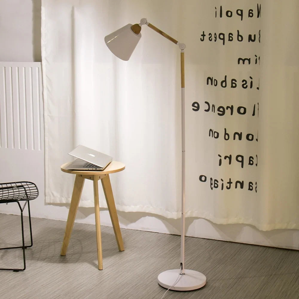 Lampada da Terra Nordic – Design Minimalista con Testa della Lampada Regolabile