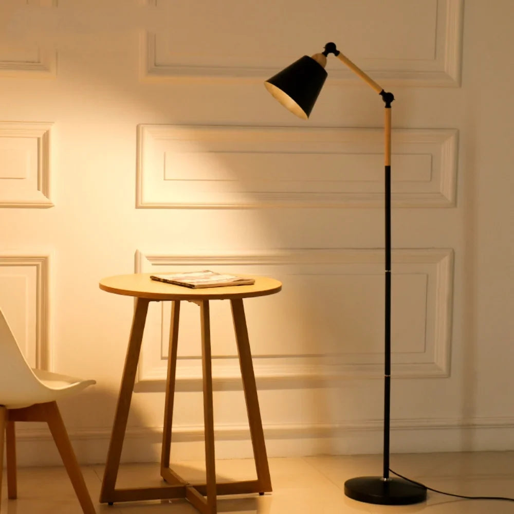 Lampada da Terra Nordic – Design Minimalista con Testa della Lampada Regolabile