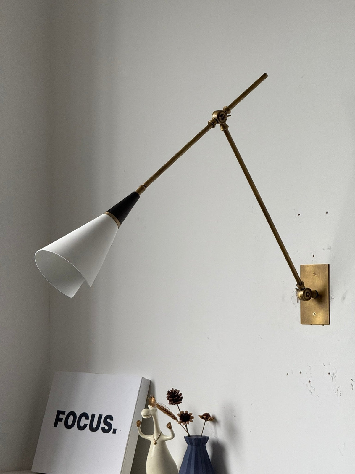 Lampada da Parete Magari