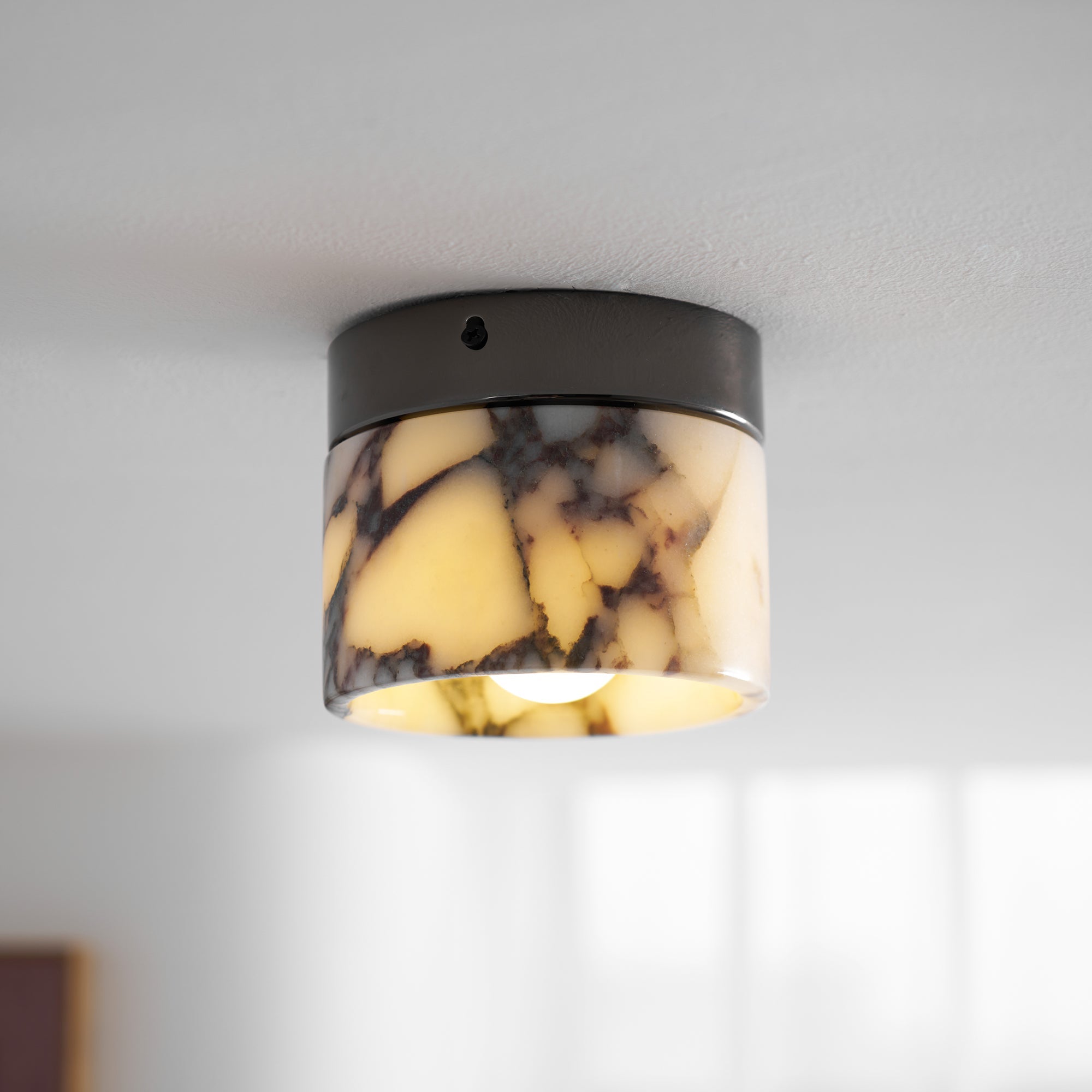 Lampada da soffitto rotonda in marmo Ivinir