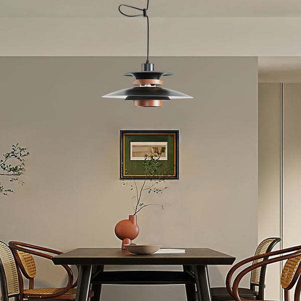 Lampada a Sospensione Mercero con Braccio Oscillante, Perfetta per Ogni Ambiente della Casa