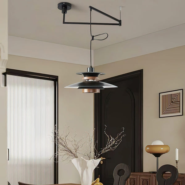 Lampada a Sospensione Mercero con Braccio Oscillante, Perfetta per Ogni Ambiente della Casa