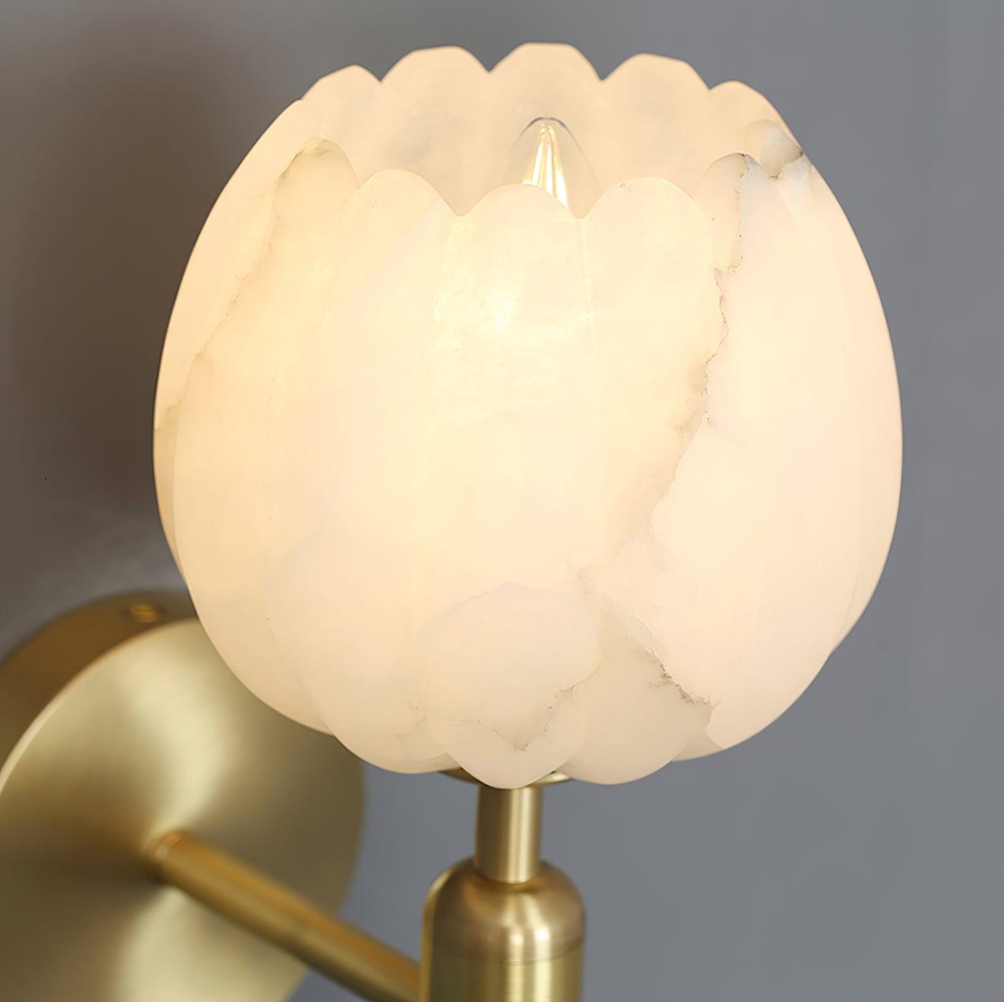 Lampada da Parete Ralin in Alabastro con Fiori