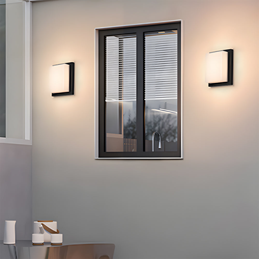 Liro | Moderno Faretto da Esterno in Alluminio Nero con Classe di Protezione IP65 in Due Dimensioni per Giardino e Patio