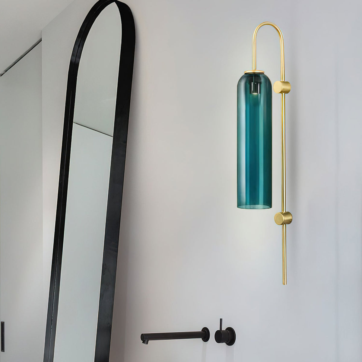 Lampada da Parete Verticale in Vetro Moderna