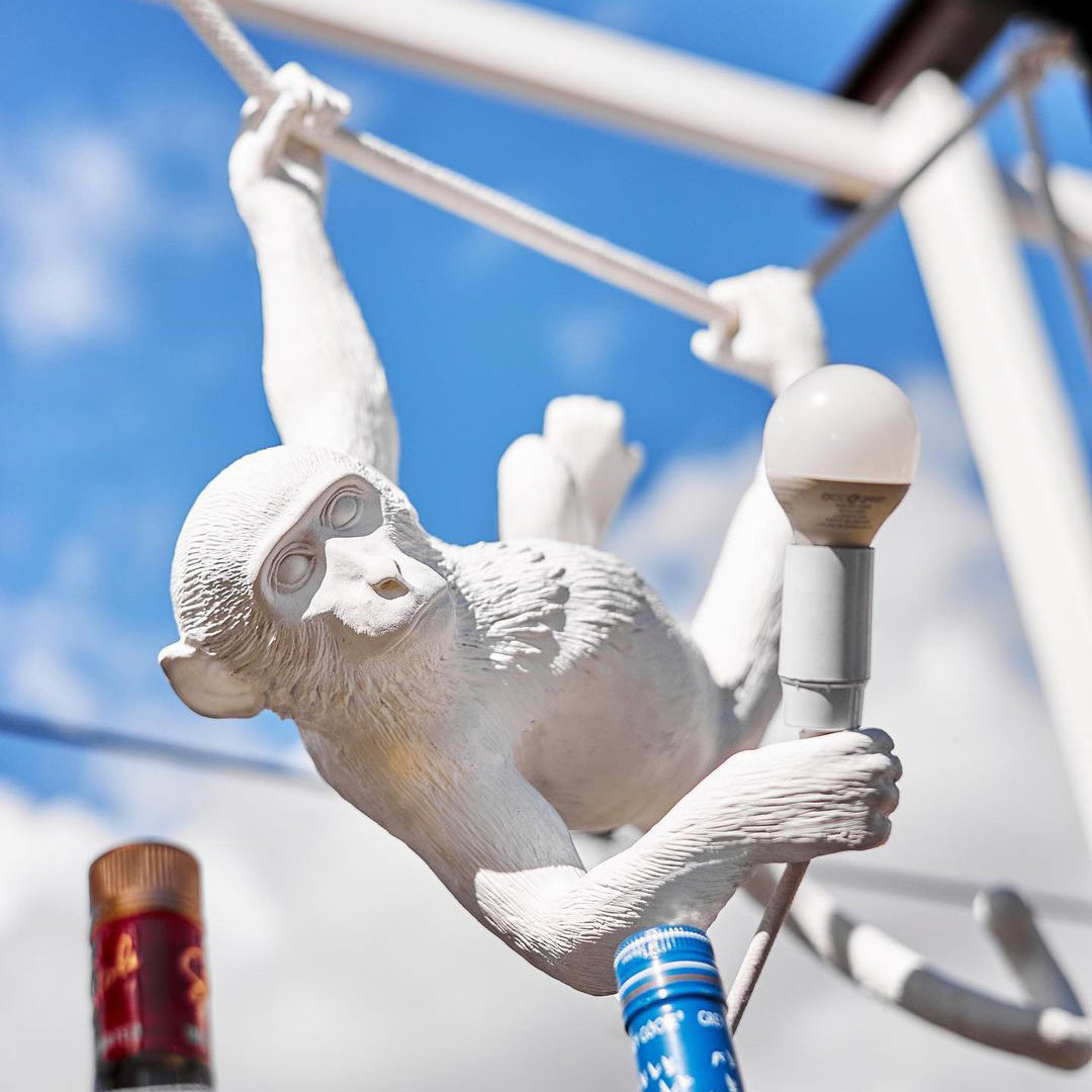 Lampada a sospensione Monkey | Oggetto di design scultoreo