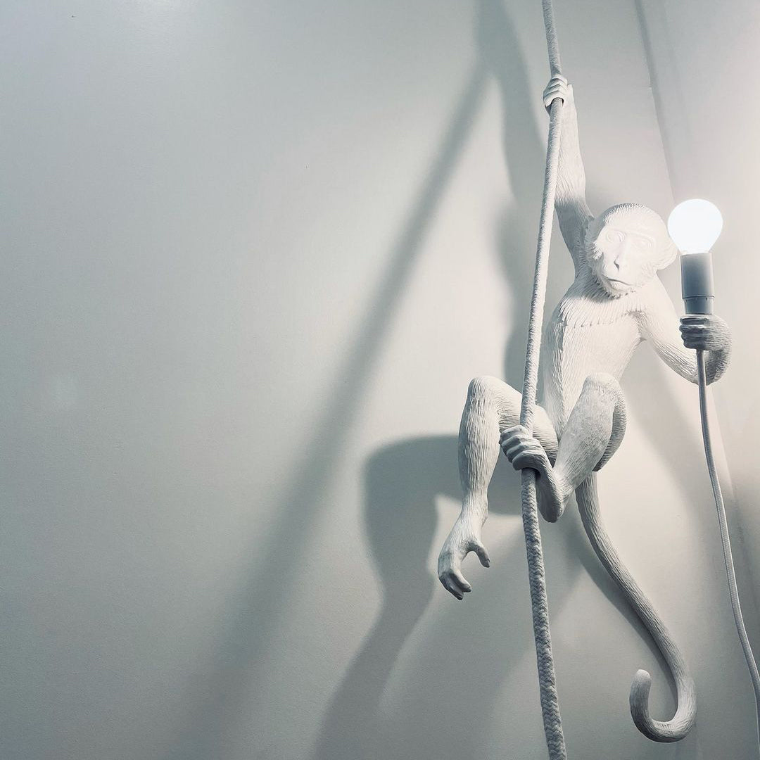 Lampada a sospensione Monkey | Oggetto di design scultoreo