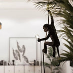 Lampada a sospensione Monkey | Oggetto di design scultoreo