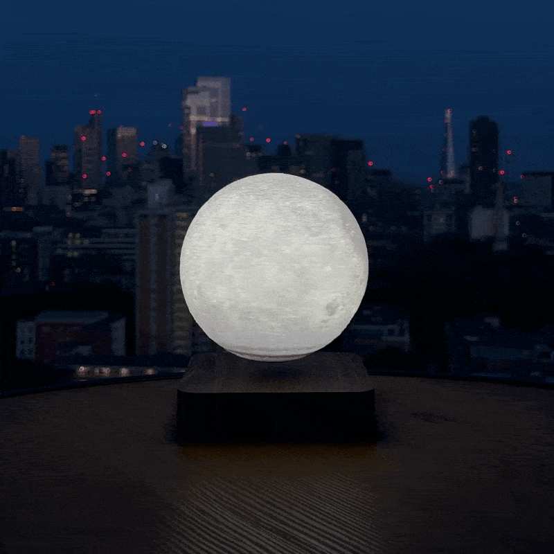 Moon Float – Lampada Lunare Levitante con Base Magnetica e Luce LED