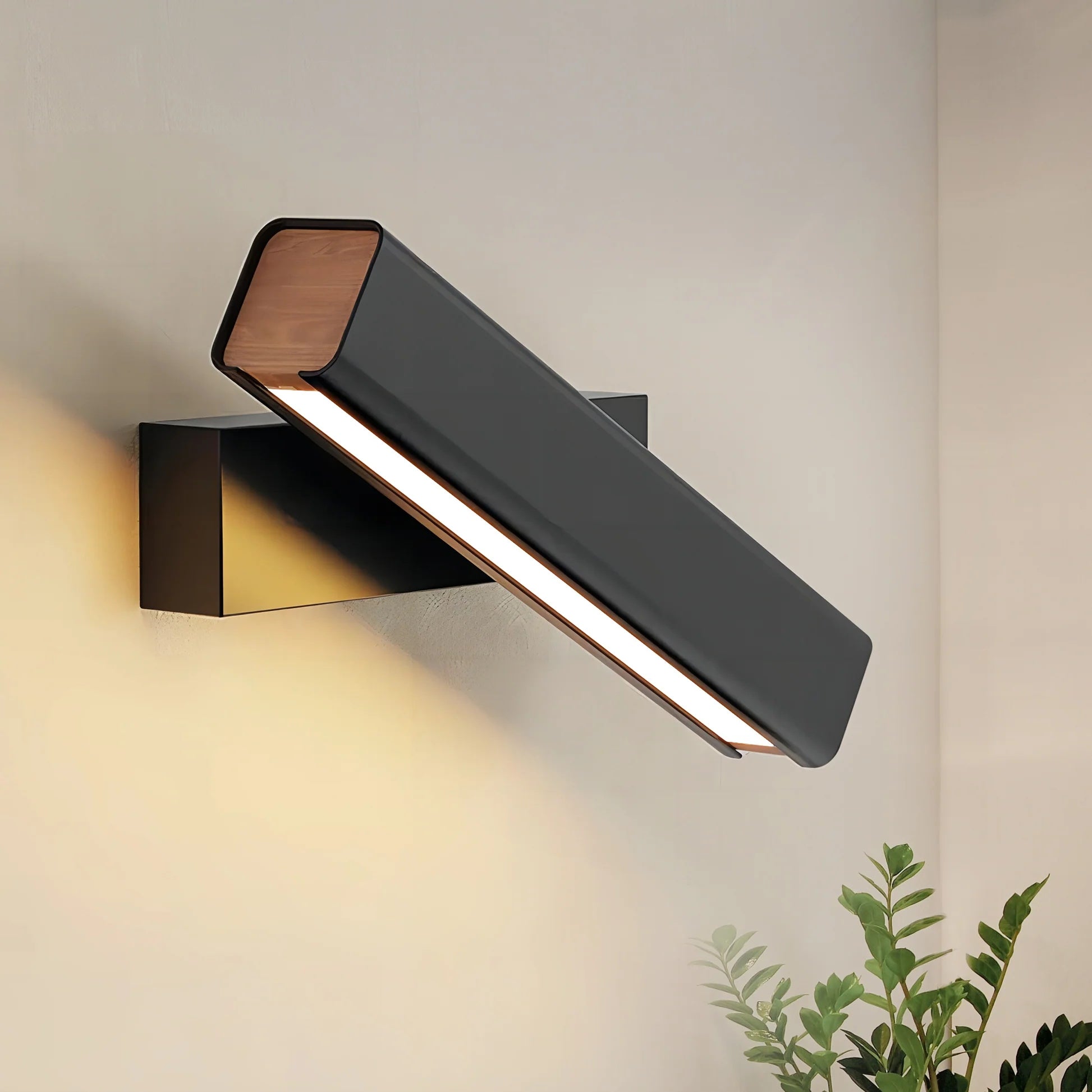 Lampada da Parete Rotante in Legno Olvynora