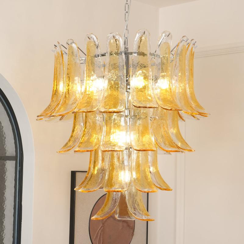 Lampadario in Vetro a Petali a Strati