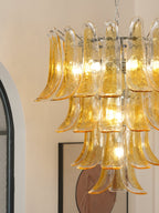 Lampadario in Vetro a Petali a Strati