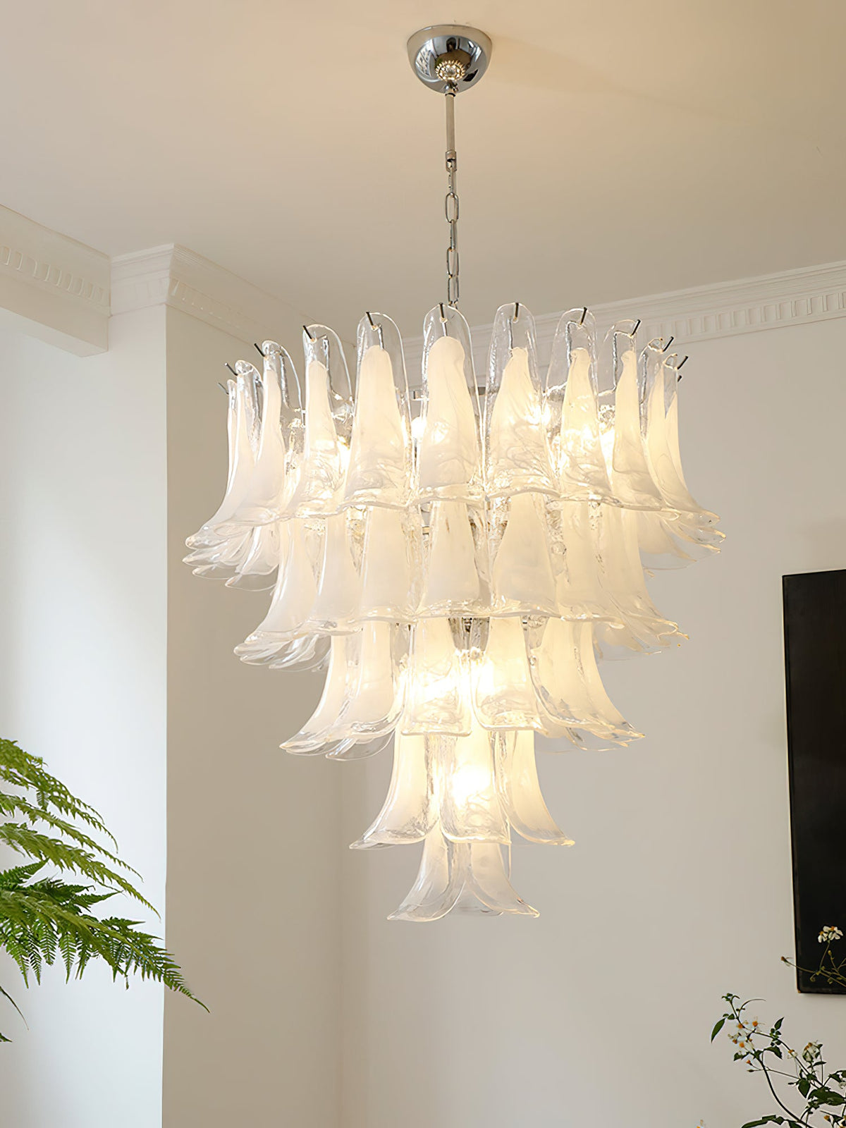 Lampadario in Vetro a Petali a Strati